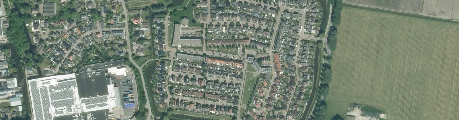 Luchtfoto van Warmenhuizen-Zuid