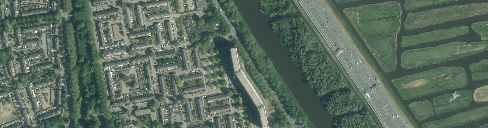 Luchtfoto van Peldersveld Oost