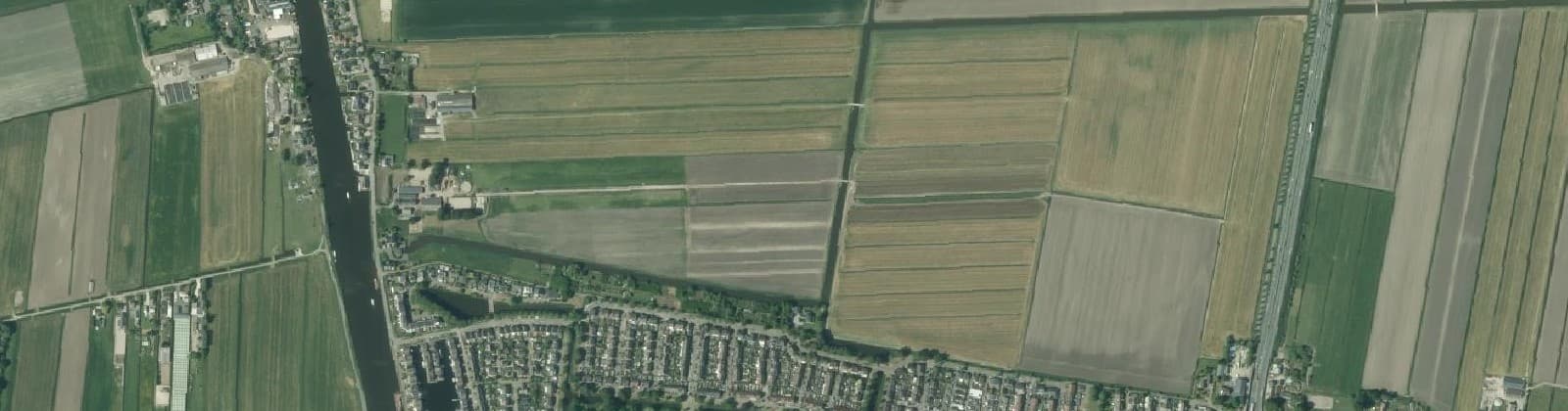 Luchtfoto van Woubrugseweg