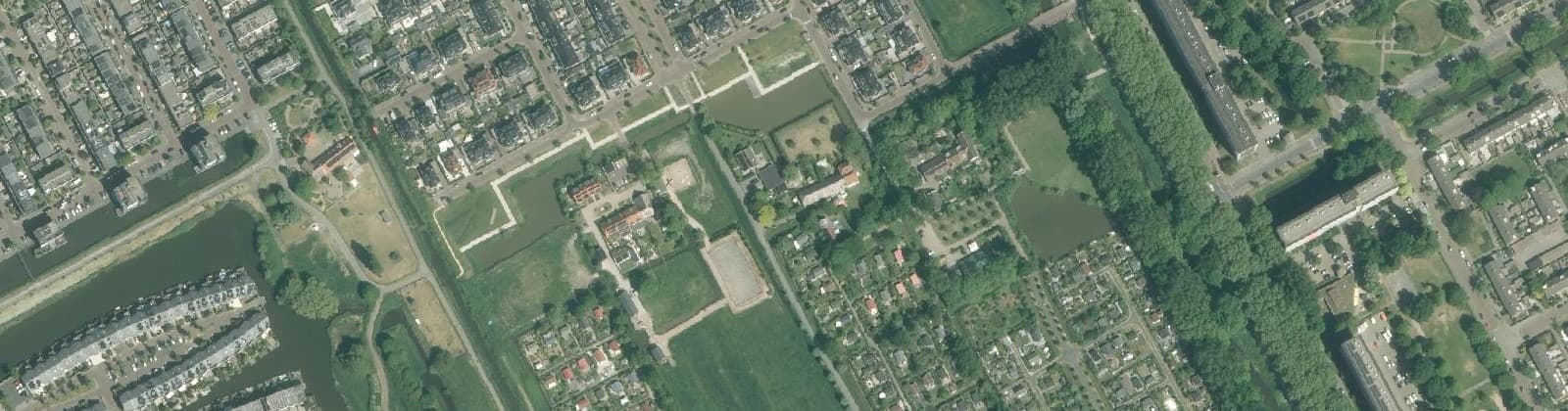 Luchtfoto van Eikelenburg