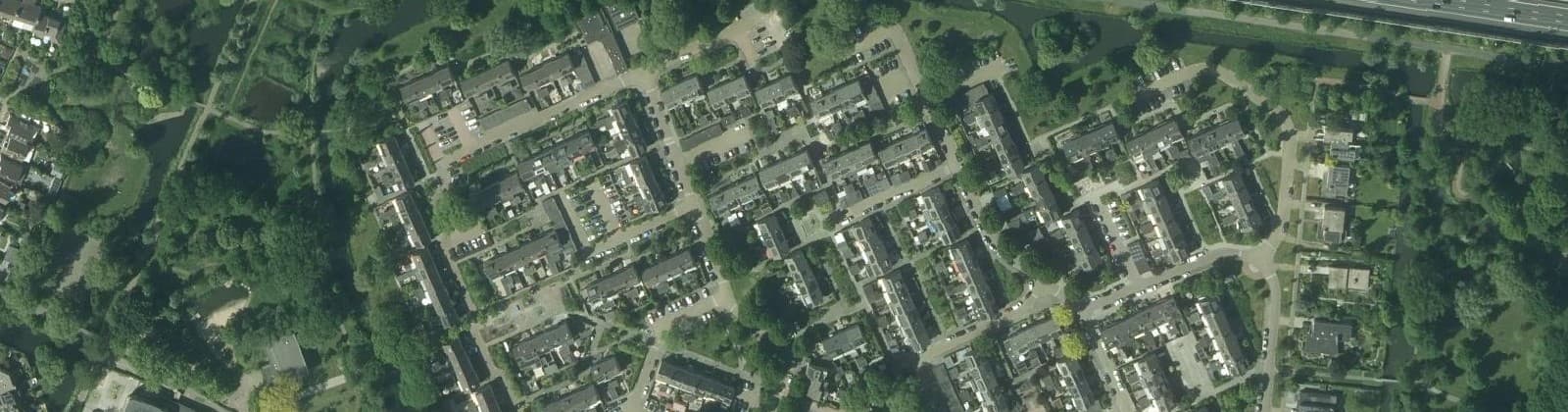 Luchtfoto van Prickwaert en Weresteijn