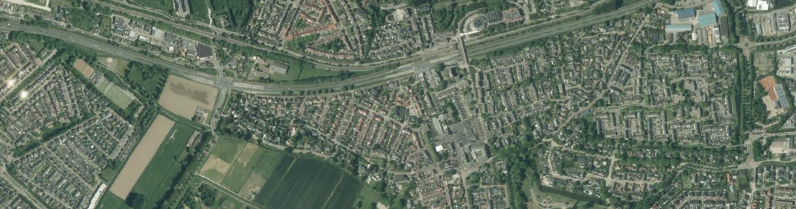 Luchtfoto van Rhoon-Centrum