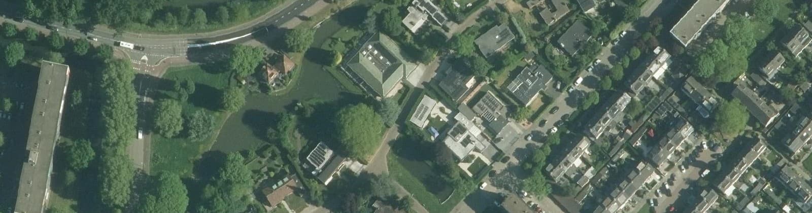 Luchtfoto van Bloemenbuurt A(kelei)