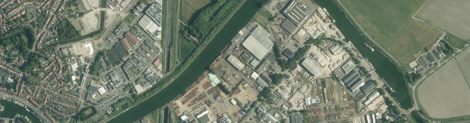 Luchtfoto van Arnestein II