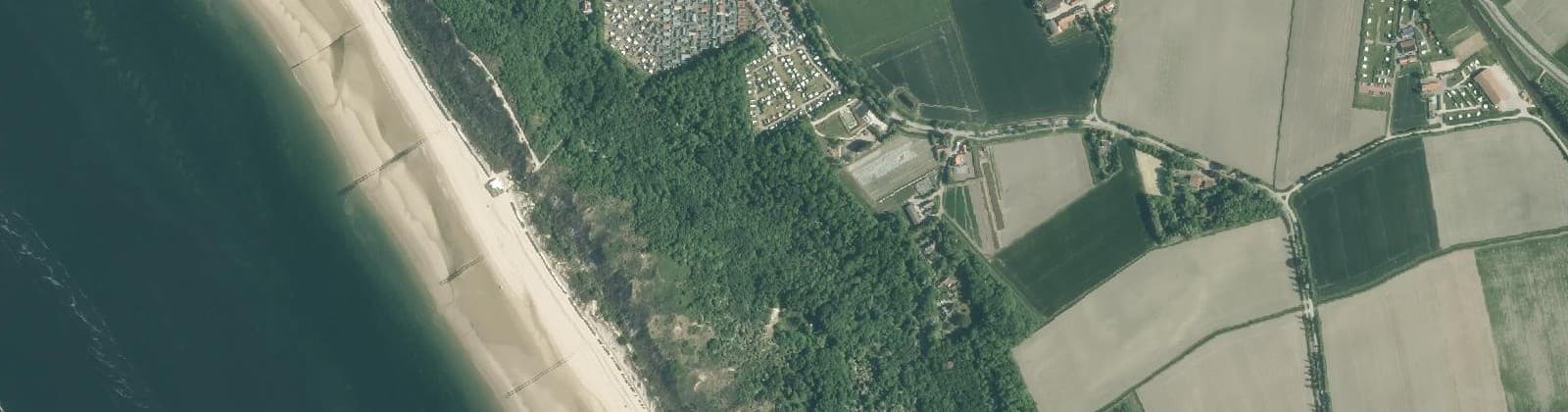 Luchtfoto van Verspr.h. in recreatiegeb. v. Biggekerke