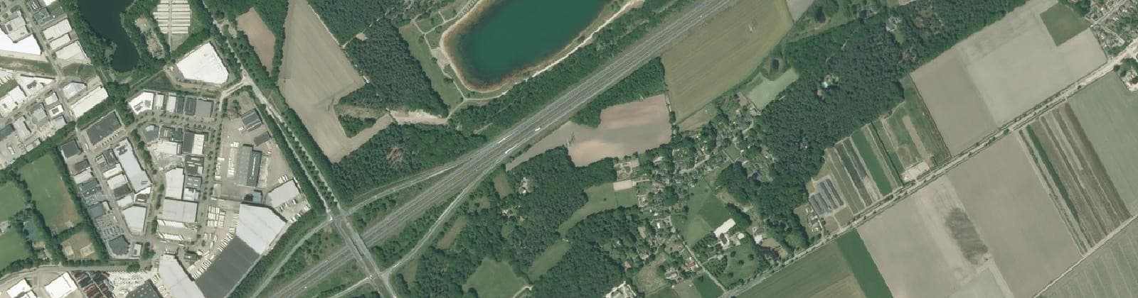 Luchtfoto van De Hees en Genderweg