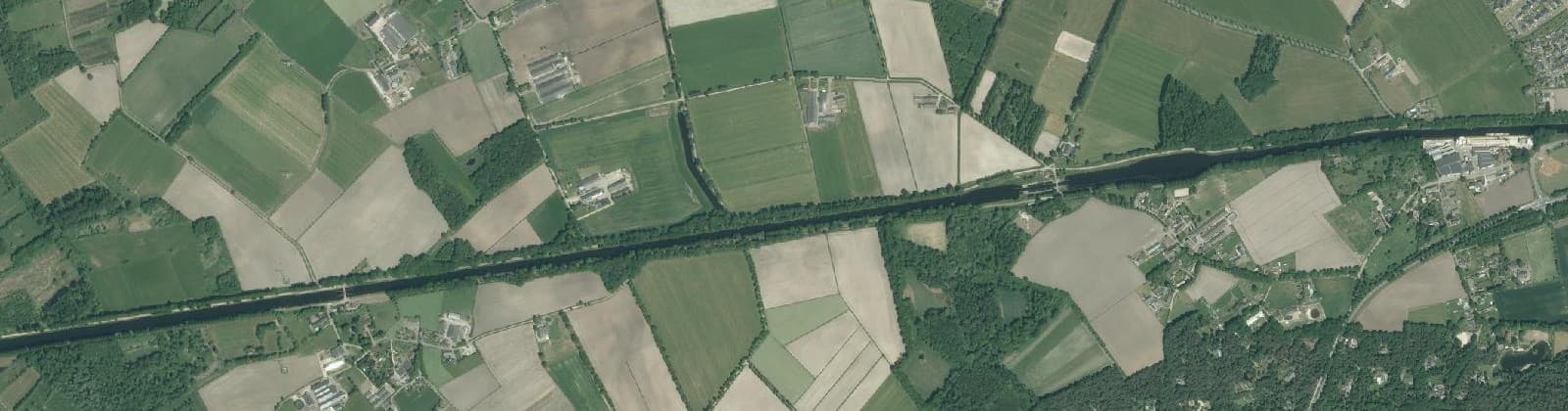 Luchtfoto van Verspreide huizen Gerwen