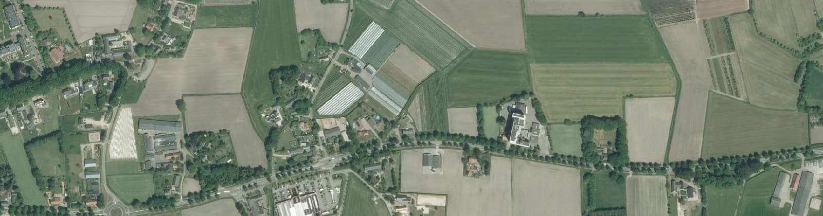 Luchtfoto van Straten met Moleneind