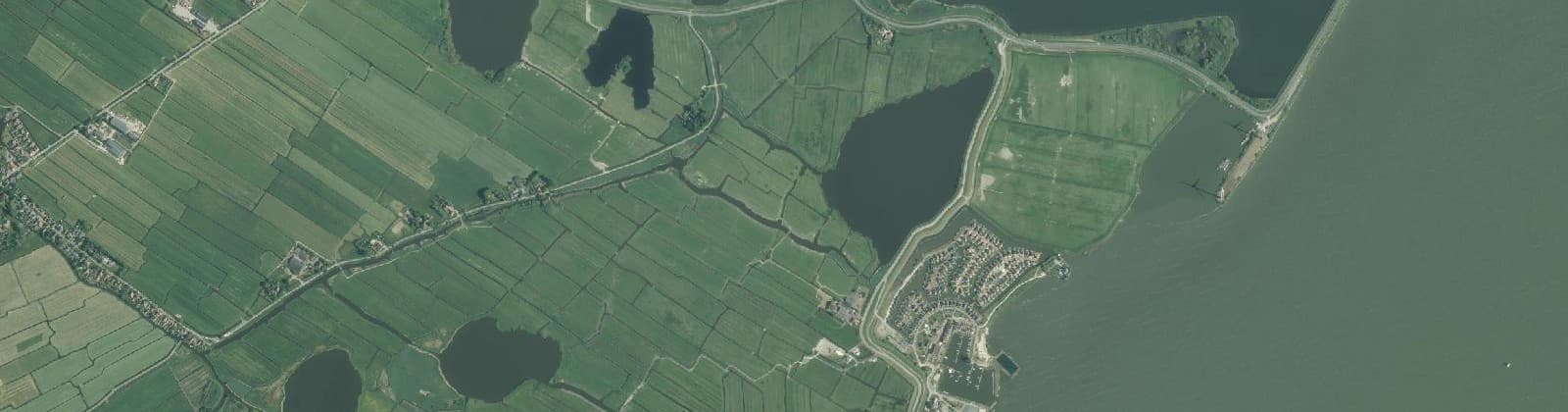 Luchtfoto van Uitdam