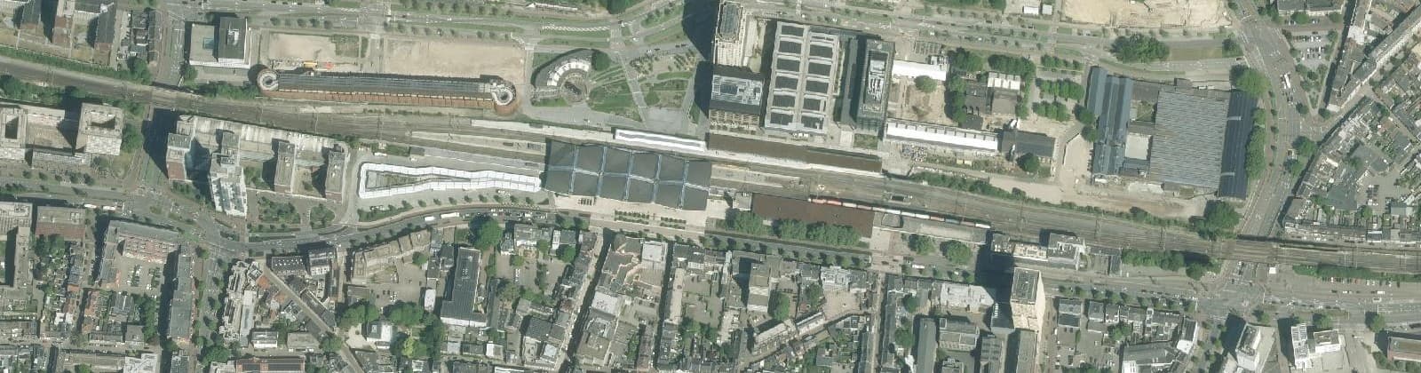 Luchtfoto van Spoorlaan