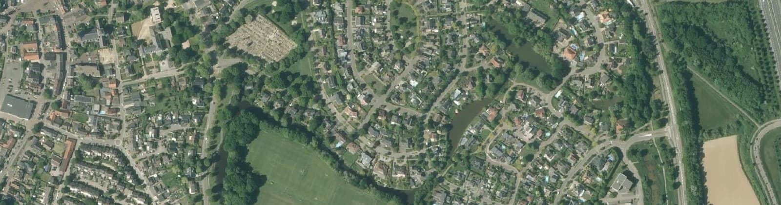 Luchtfoto van De Wijher en omgeving