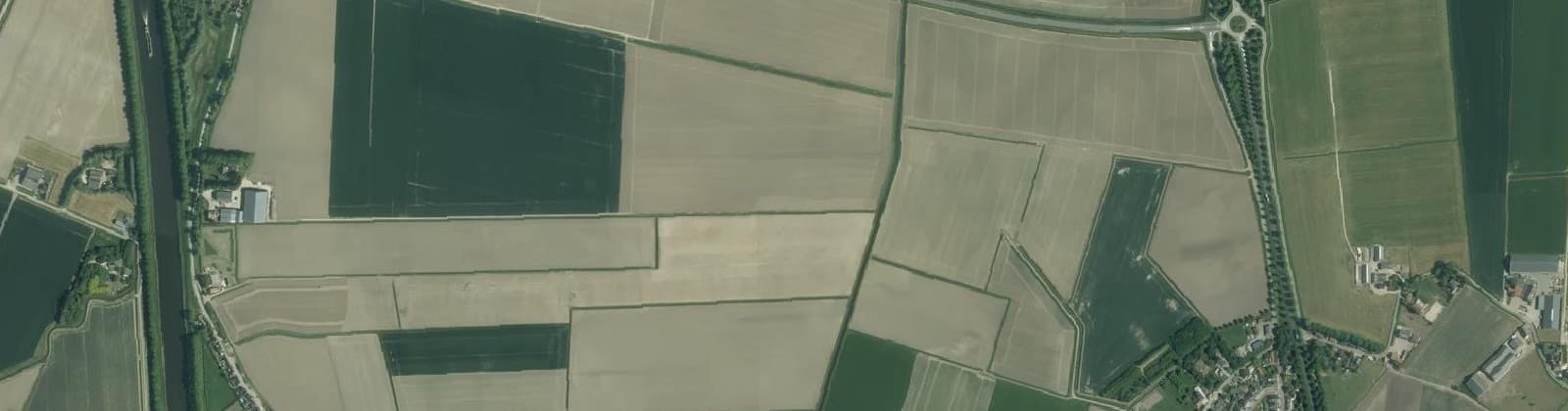Luchtfoto van Verspreide huizen Stampersgat
