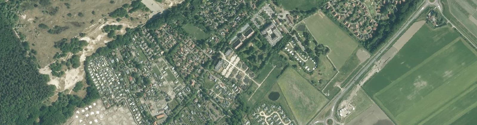Luchtfoto van Hogeweg