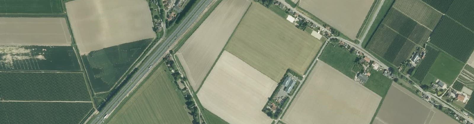 Luchtfoto van Heijningen