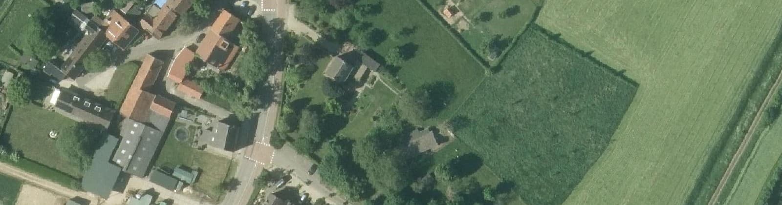 Luchtfoto van Aasterberg
