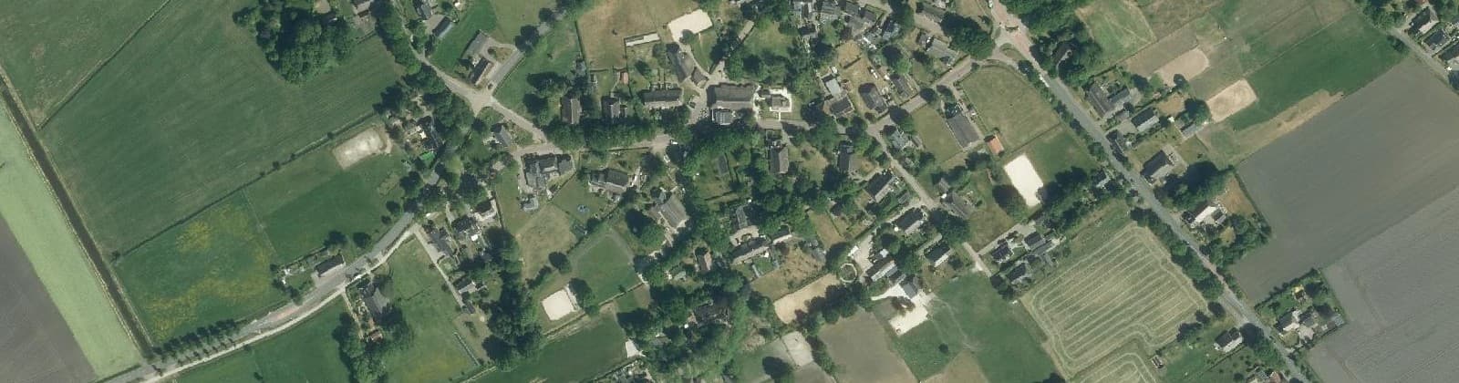 Luchtfoto van Donderen