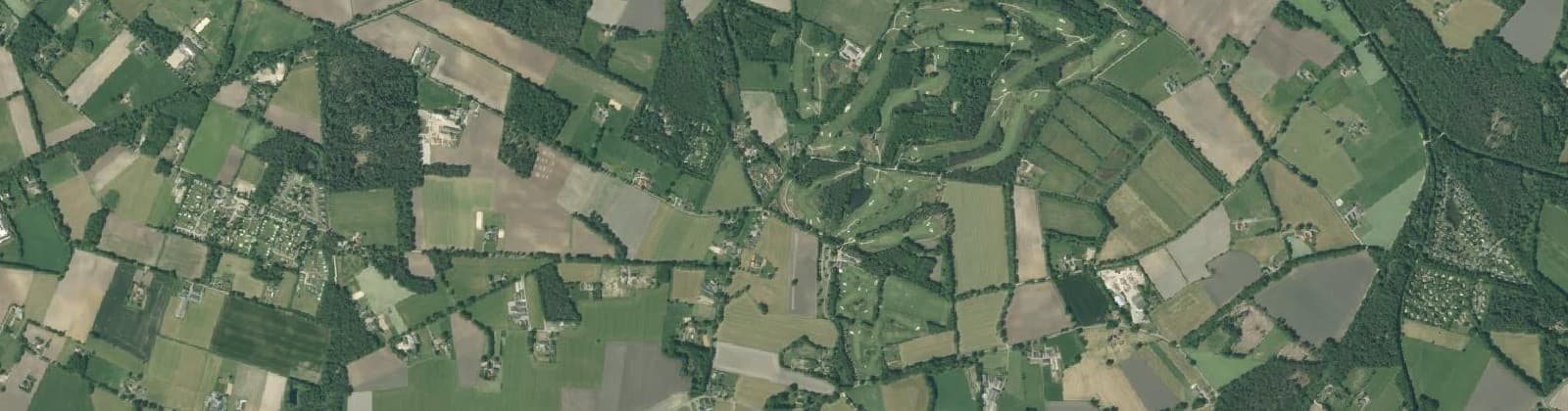 Luchtfoto van Verspreide huizen Varssel