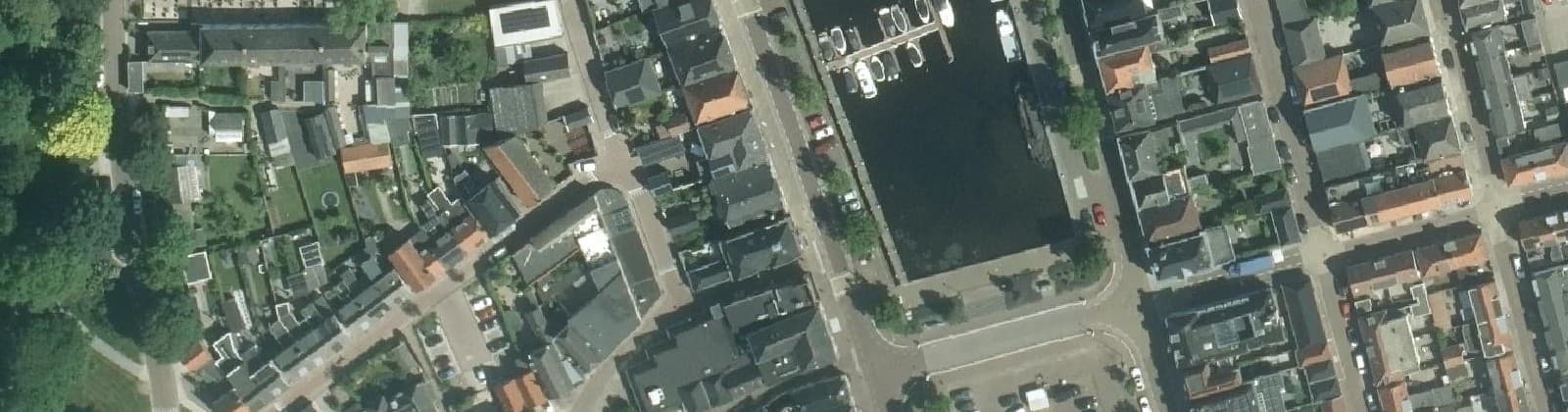 Luchtfoto van Genemuiden Kern