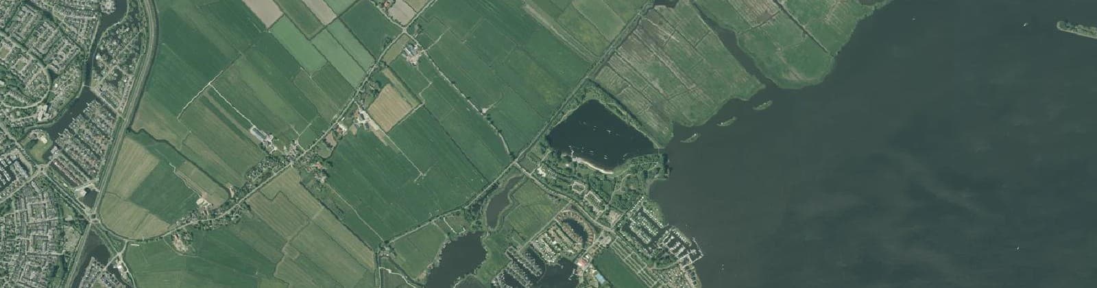 Luchtfoto van Offingawier