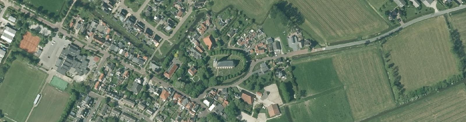 Luchtfoto van Nijland