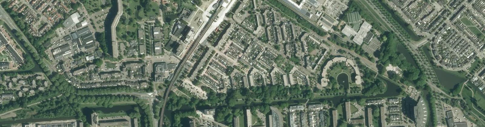 Luchtfoto van Gildenwijk-West