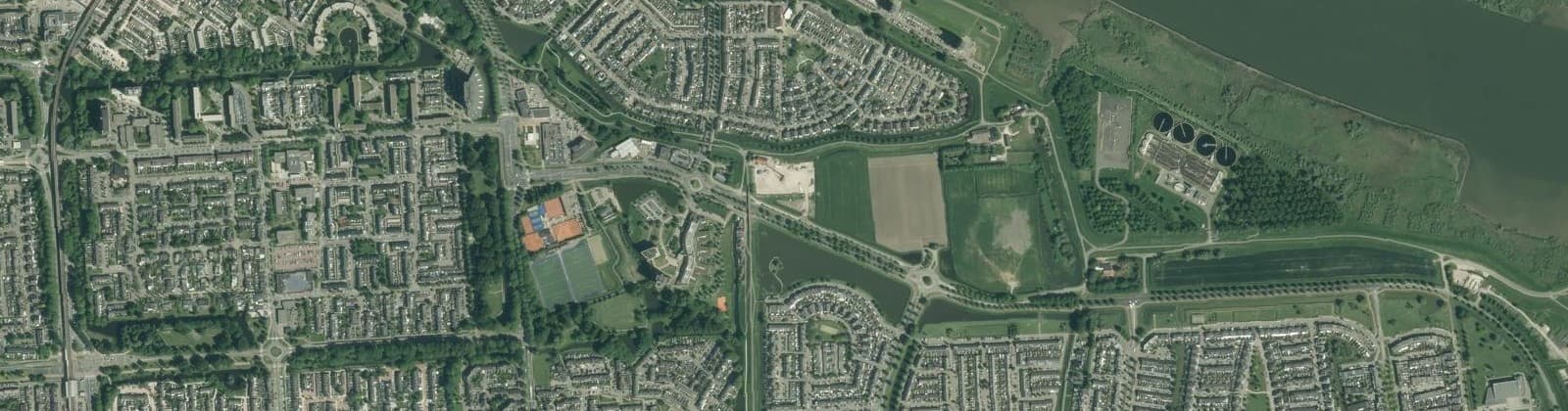 Luchtfoto van Maaswijktuinen