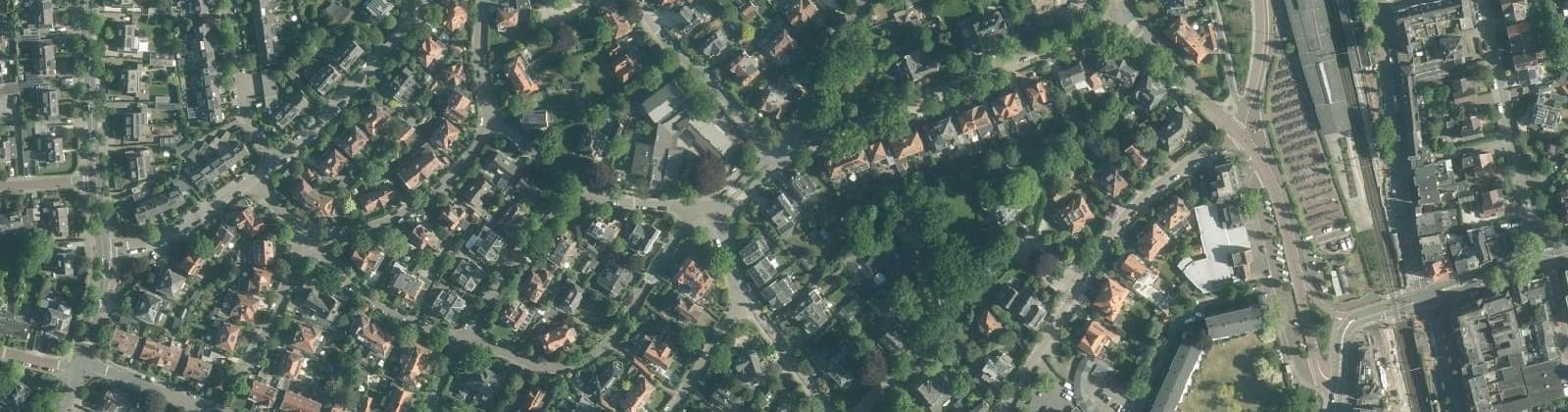 Luchtfoto van Lomanplein