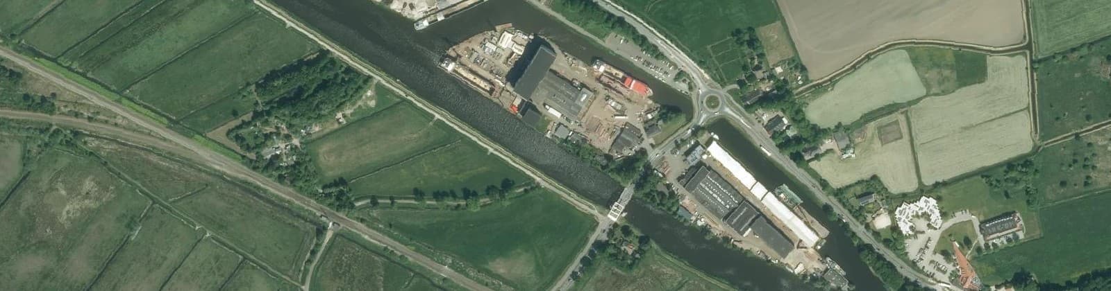 Luchtfoto van Waterhuizen
