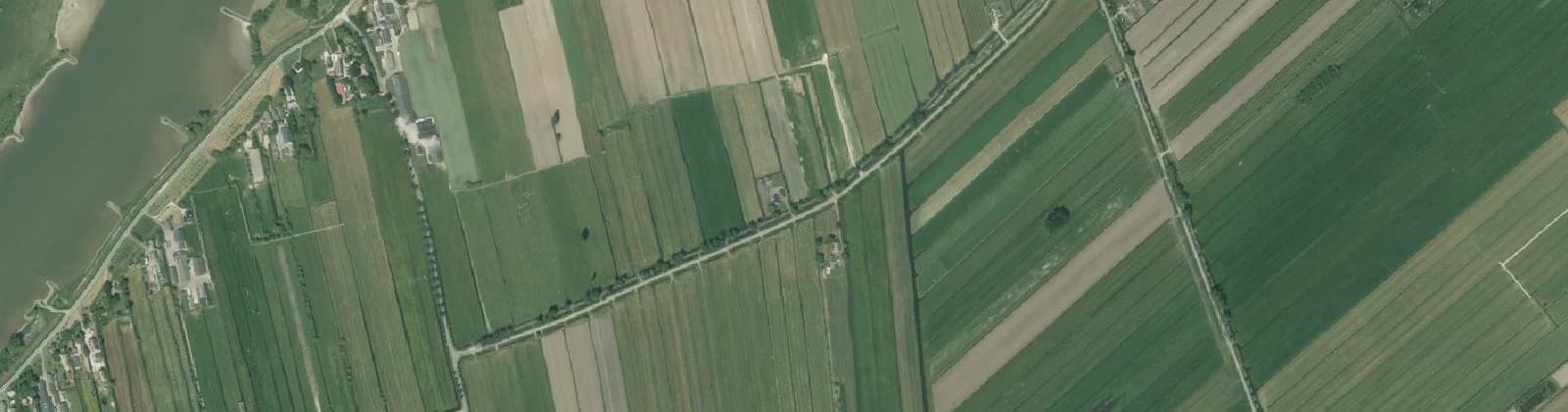 Luchtfoto van Tienhoven aan de Lek buitengebied west