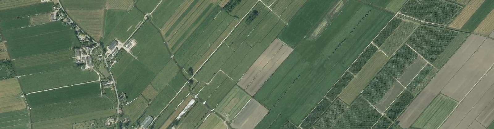 Luchtfoto van Weverwijk