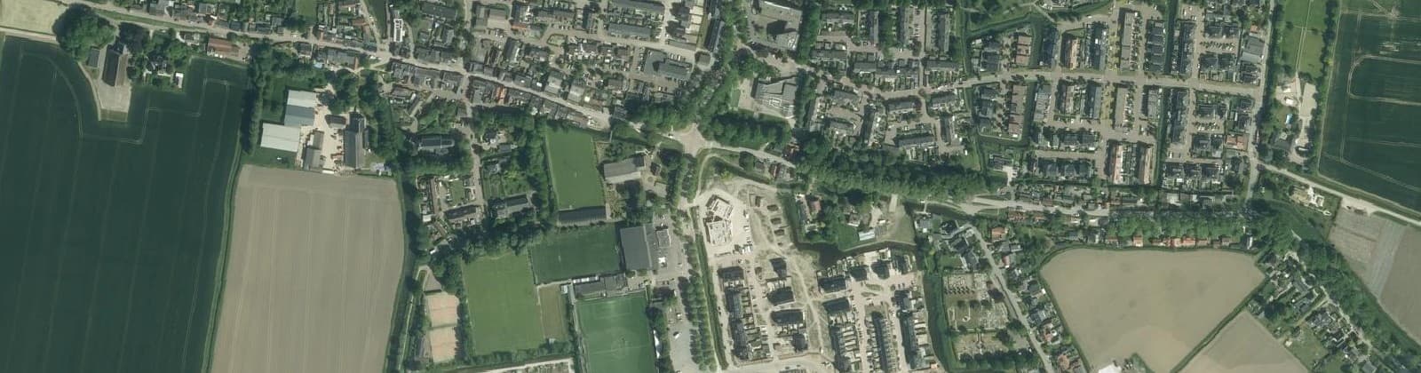 Luchtfoto van Heinenoord Woonkern