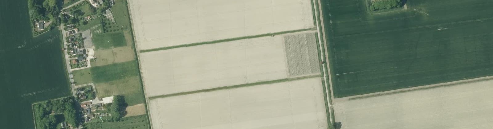 Luchtfoto van Den Andel