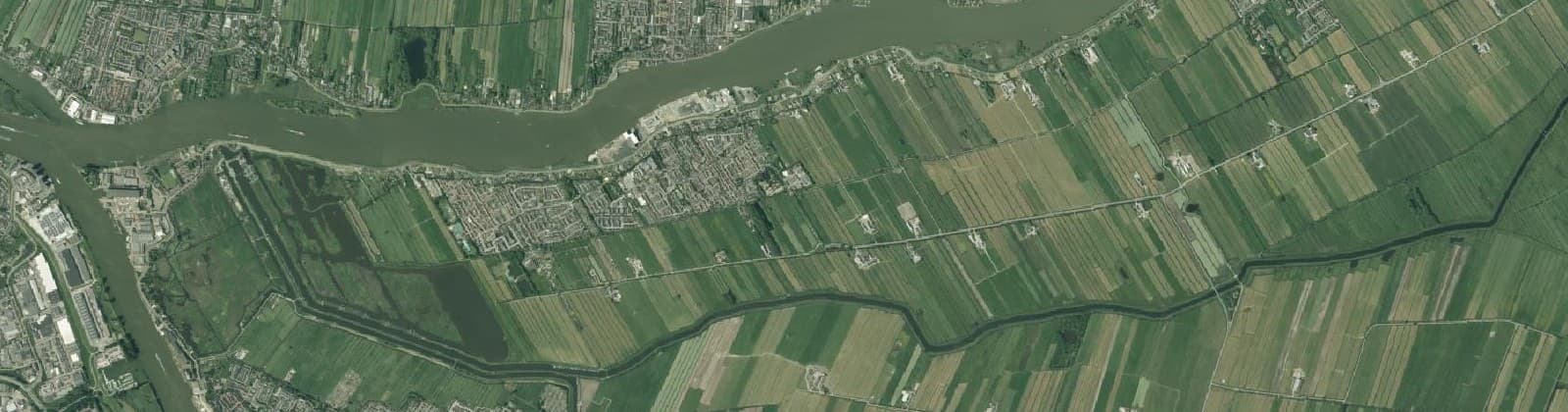 Luchtfoto van Nieuw-Lekkerland-Buitengebied