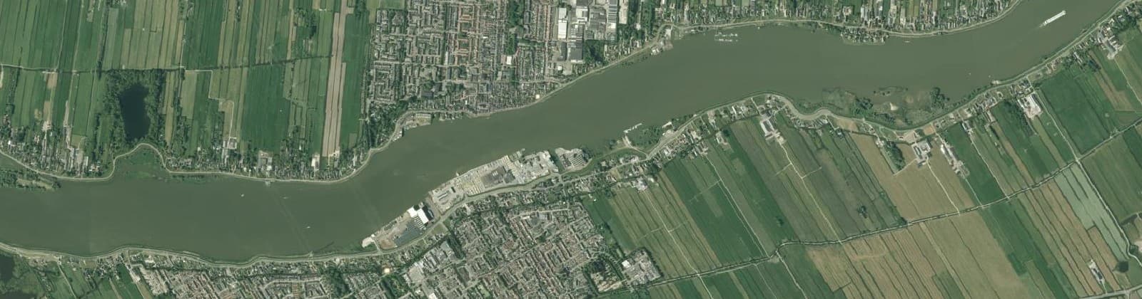 Luchtfoto van Dijkgebied-Nieuw-Lekkerland