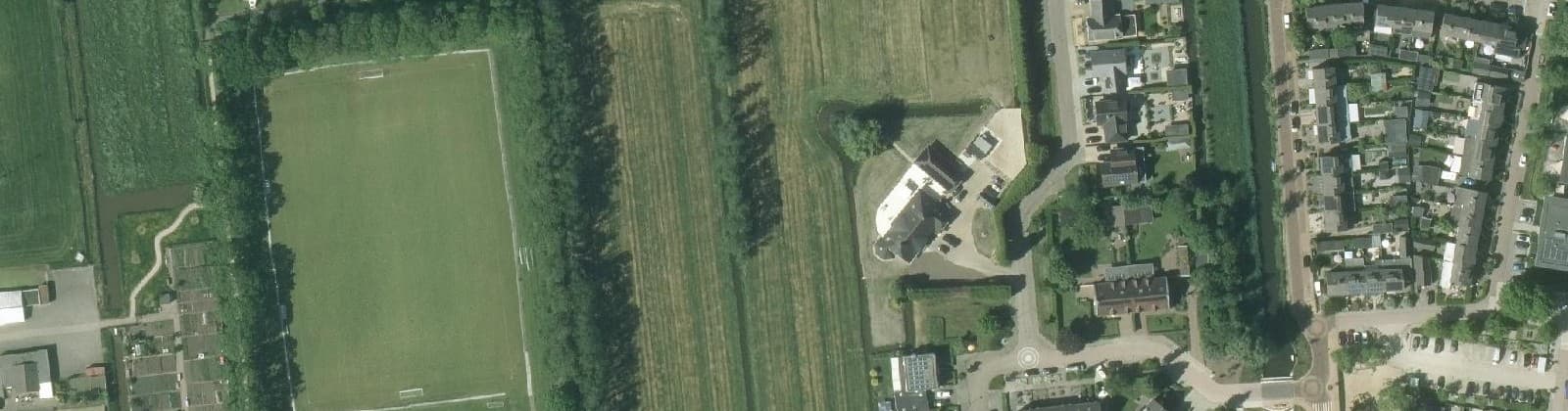 Luchtfoto van Schelluinen-Dorp