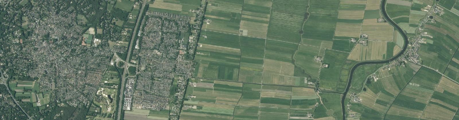 Luchtfoto van Eemnes