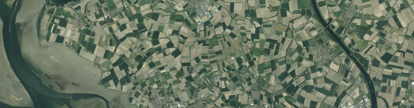 Luchtfoto van Tholen