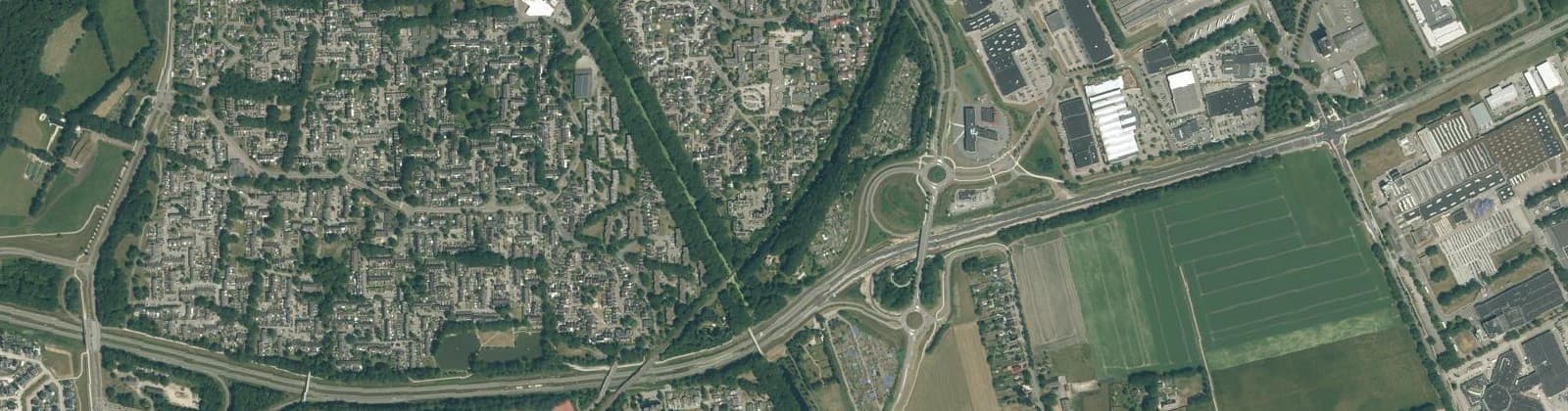 Luchtfoto van Wijk 52 Kern Emmen Zuid