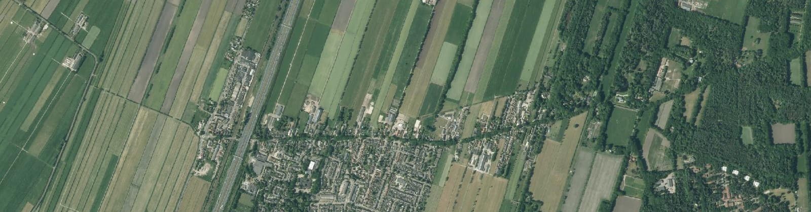 Luchtfoto van Maartensdijk