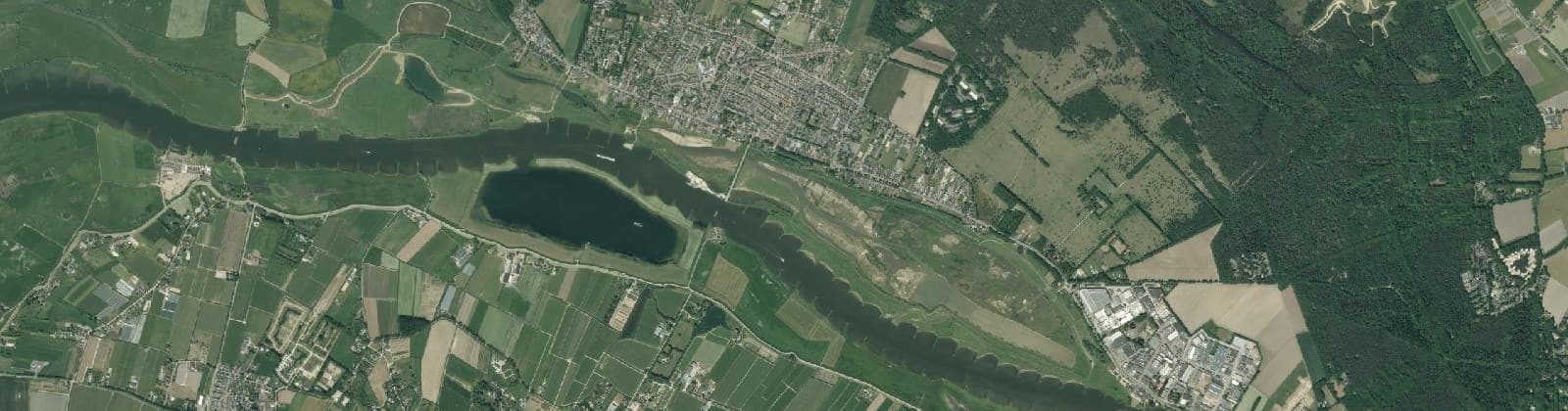 Luchtfoto van Wijk 12 Uiterwaarden Elst