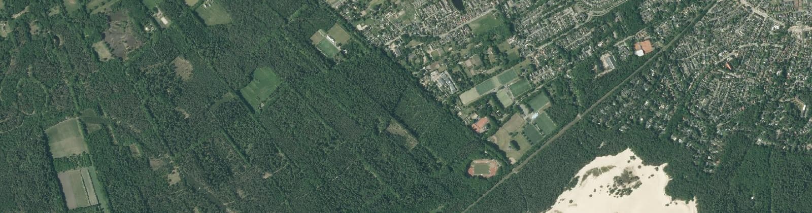 Luchtfoto van Wijk 06 Overhees