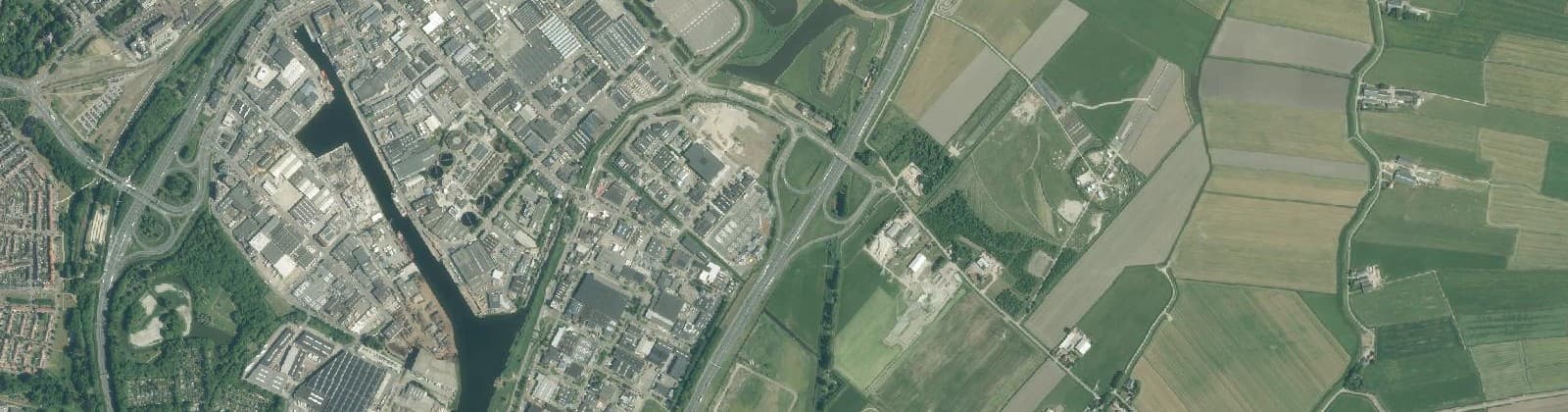 Luchtfoto van de Pijp en Wijkerbroek