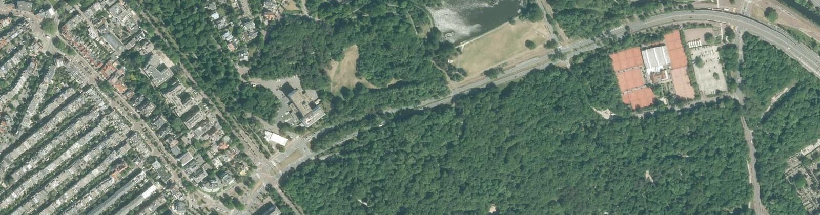 Luchtfoto van Wijk 06 Van Stolkpark en Scheveningse Bo