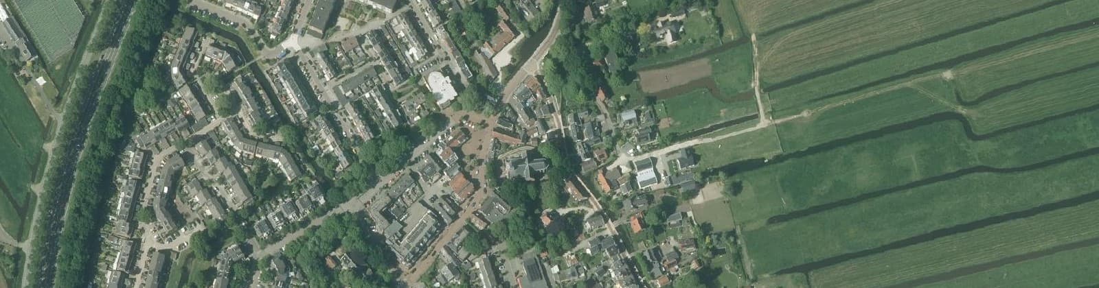 Luchtfoto van Zoeterwoude-Dorp