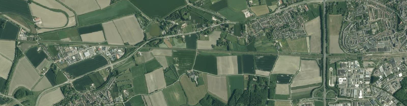 Luchtfoto van Wijk 07 's-Heer-Hendrikskinderen