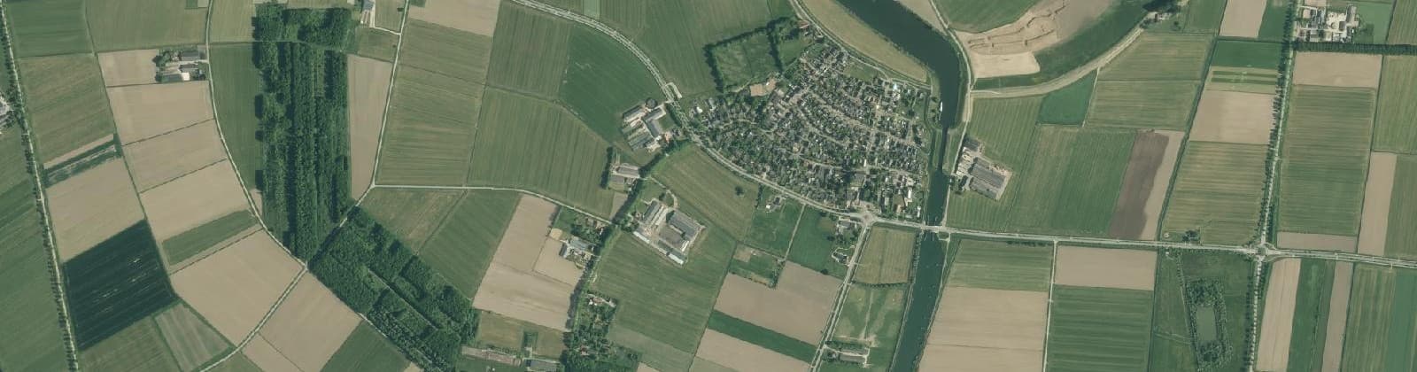 Luchtfoto van Macharen