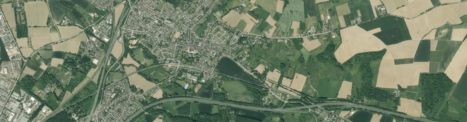 Luchtfoto van Wijk 00 Meerssen