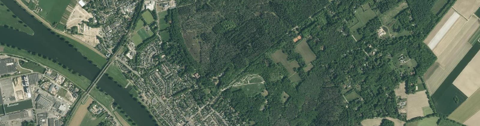 Luchtfoto van Wijk 00 Mook