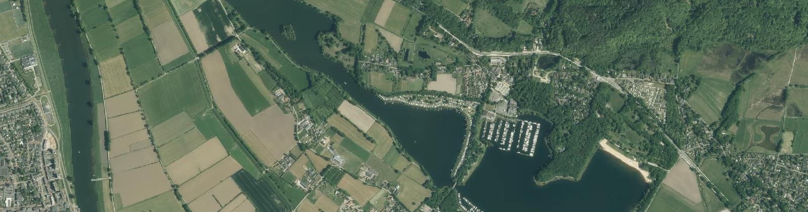 Luchtfoto van Wijk 01 Middelaar