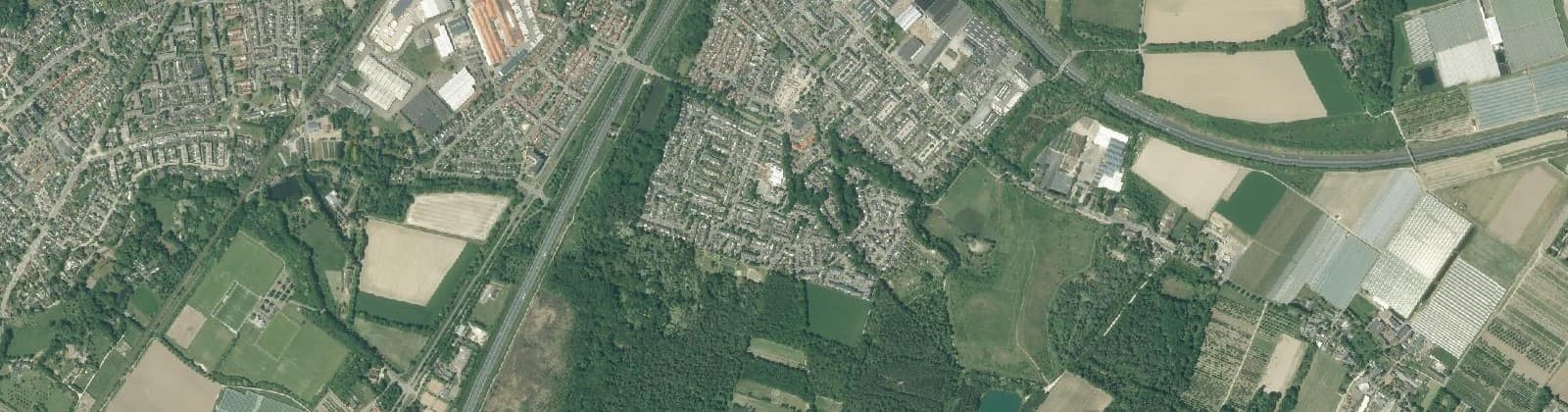 Luchtfoto van Wijk 32 Op de Hei